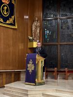 páter anfitrión